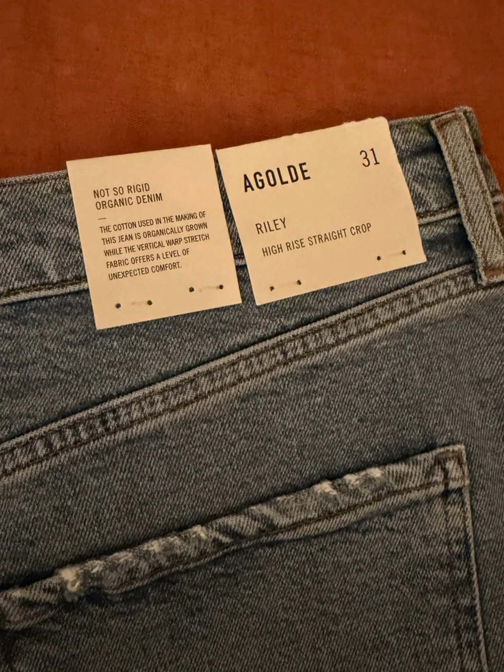 Agolde | Riley High Rise Straight Crop - Picture 6 of 6